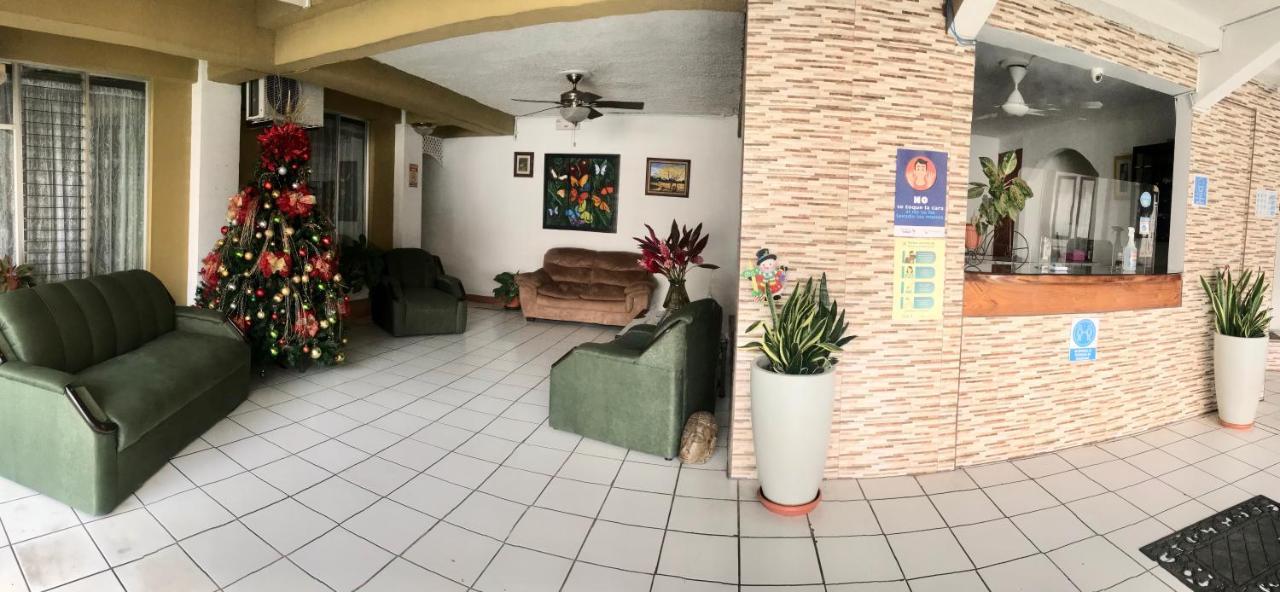 Hotel Malinche Кепос Екстериор снимка