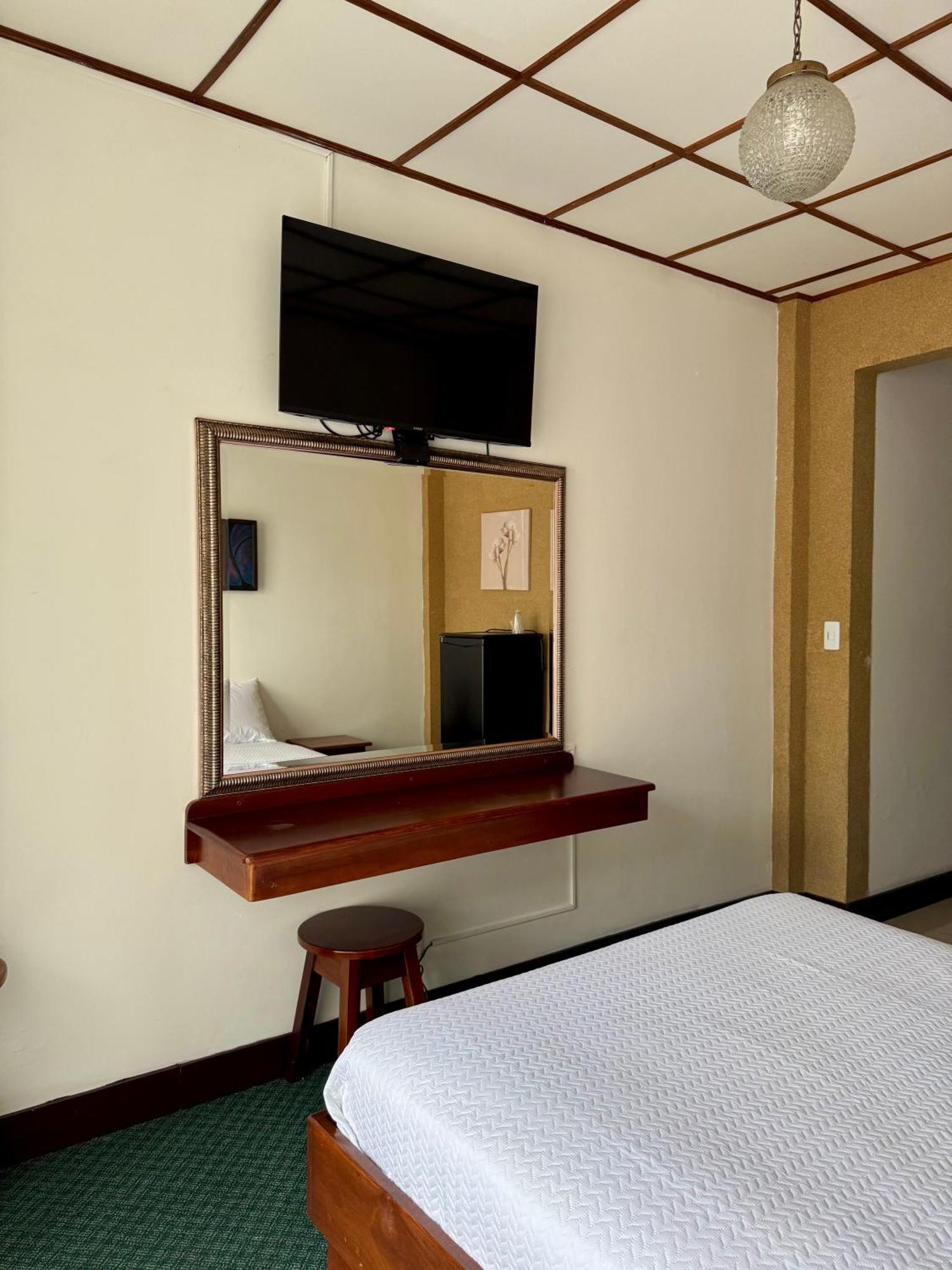 Hotel Malinche Кепос Екстериор снимка